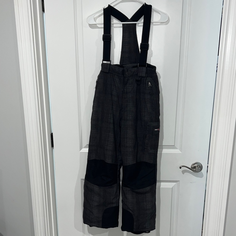 32 Degrees Boys 14/16 Dark Plaid Snow Pants with Suspenders